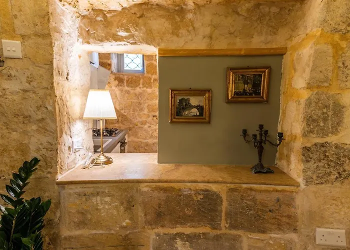 Bell & Beam - A Timeless Gozitan In Holiday home