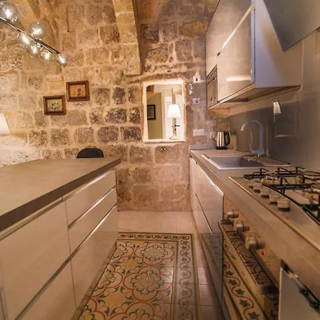 Bell & Beam - A Timeless Gozitan In *