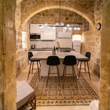 Bell & Beam - A Timeless Gozitan In *